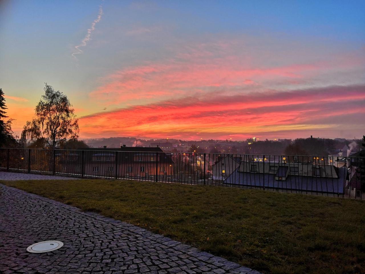 Penzion Cafe Na Svahu Cheb Dış mekan fotoğraf